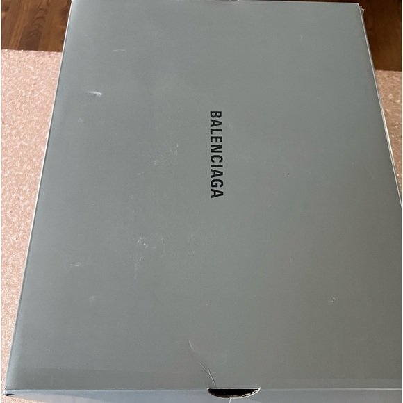 Brand New Black Balenciaga Sneakers size US 13 - Picture 2 of 8